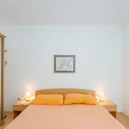Partelj 6 By Interhome * Vir
